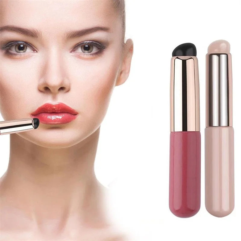 Siliconemakeup Brush With Cover Cap Lip Brushes Reusable Portable Lip Brush for Lip Balm, Lip Gloss and Lip Stick Dust-proof