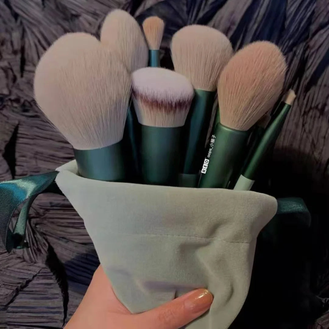13 PCS Makeup Brush Ultra Soft Fiber Makeup Tool Loose Powder Eyeshadow Lip Concealer Blush Foundation Soft Hair Beauty Makeup