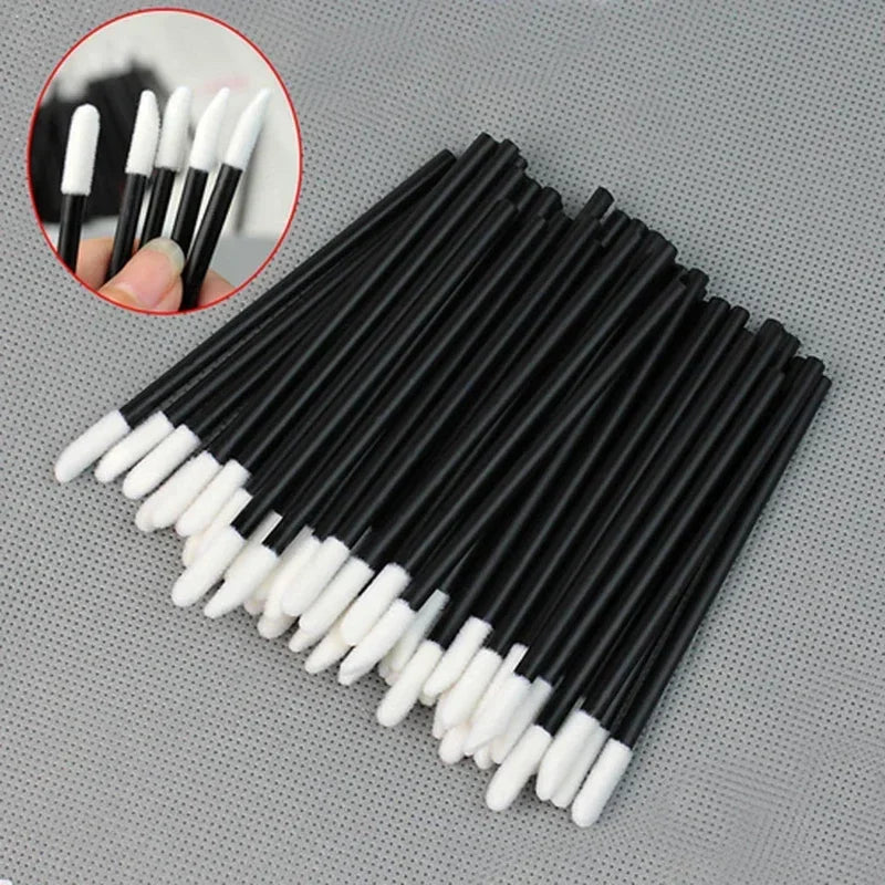100PCS Wholesale Hotting  Lip Brush  Lipstick Gloss Wands Applicator Perfect Best Make Up makeup  Disposable Women Accessories