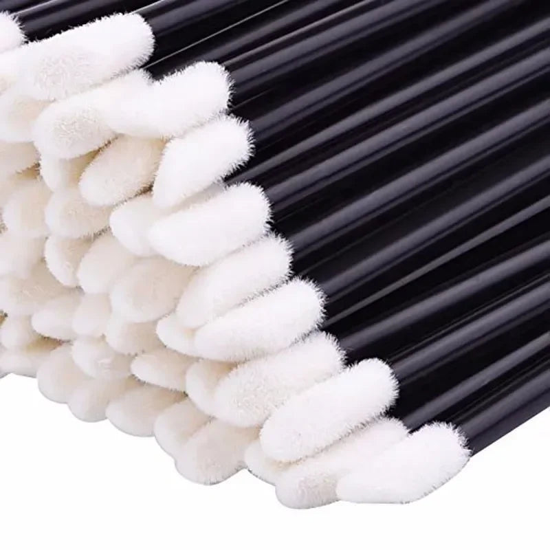 100PCS Wholesale Hotting  Lip Brush  Lipstick Gloss Wands Applicator Perfect Best Make Up makeup  Disposable Women Accessories
