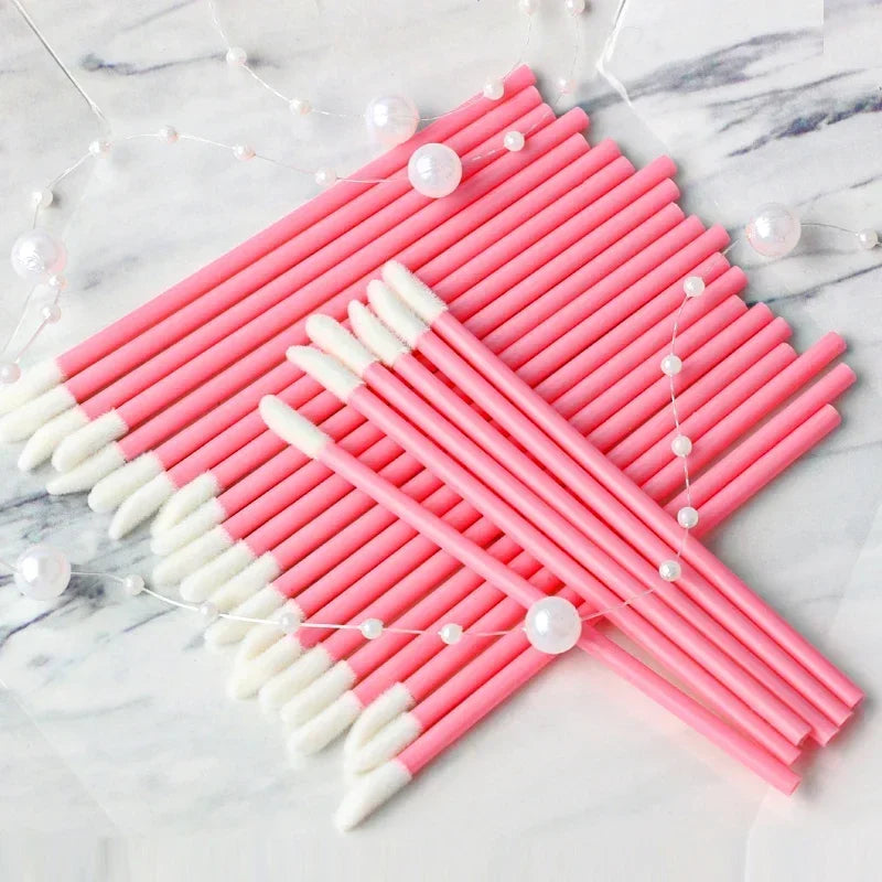 100PCS Wholesale Hotting  Lip Brush  Lipstick Gloss Wands Applicator Perfect Best Make Up makeup  Disposable Women Accessories